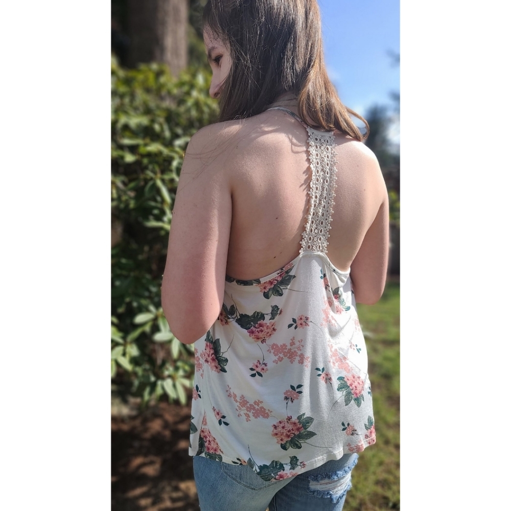 New Papermoon Floral Crochet Halter